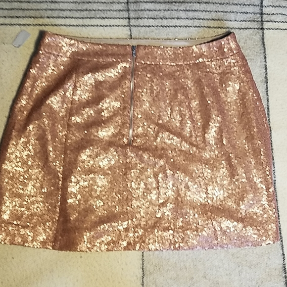 New Decree Bronze Lined Sequin Mini Skirt Sz Large - Picture 2 of 6